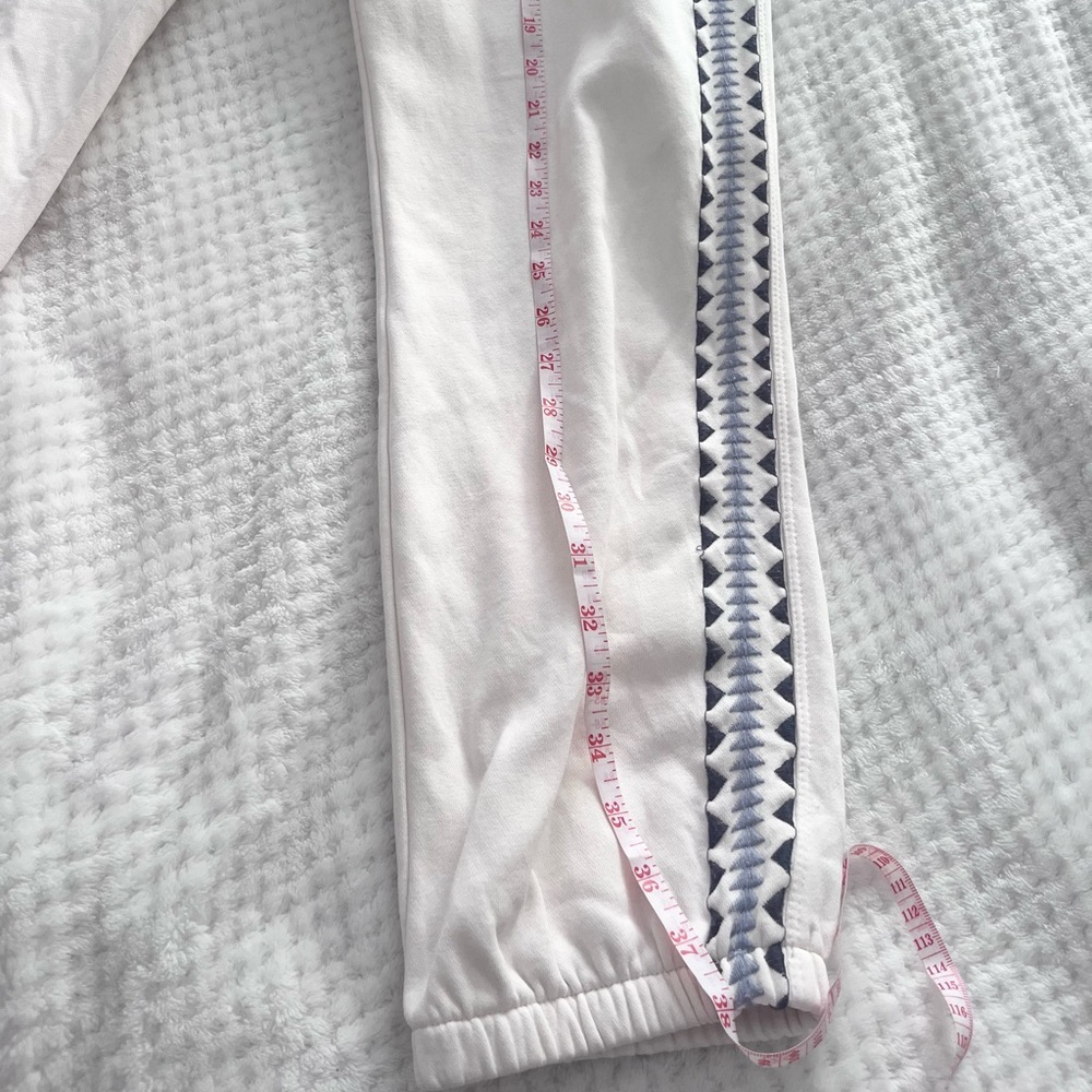 Sundance White Joggers Sweatpants with Geometric Trim - Picture 8 of 9